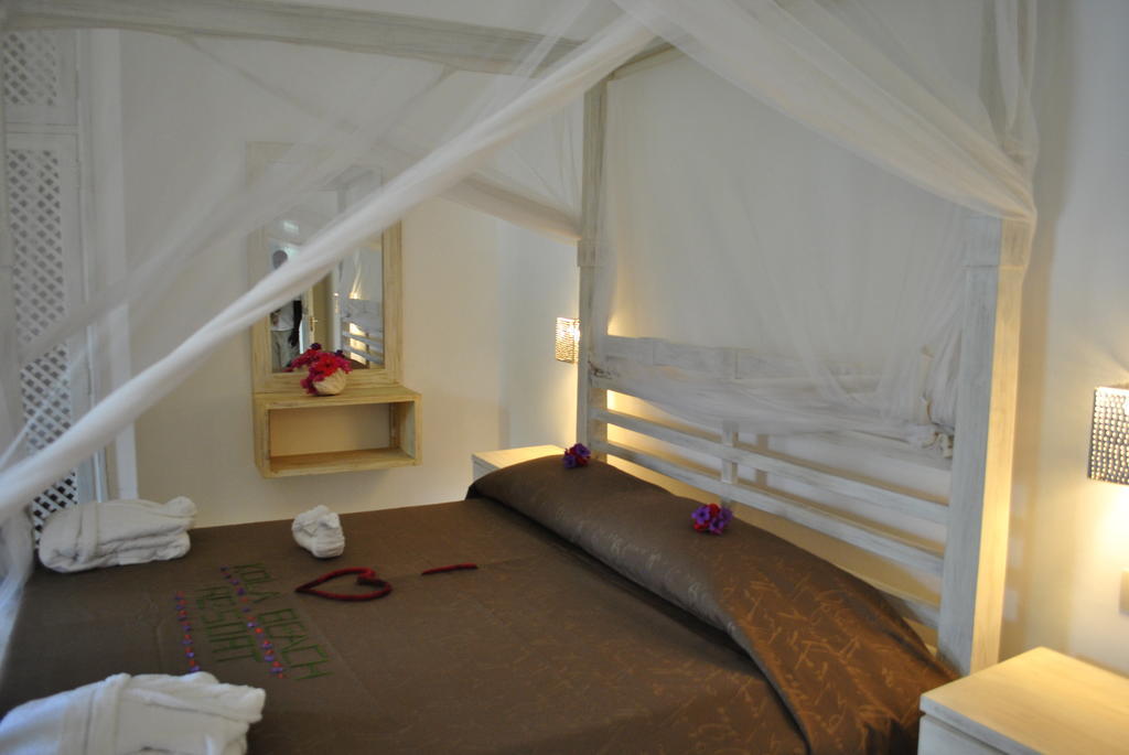 Kola Beach Resort Mambrui Стая снимка